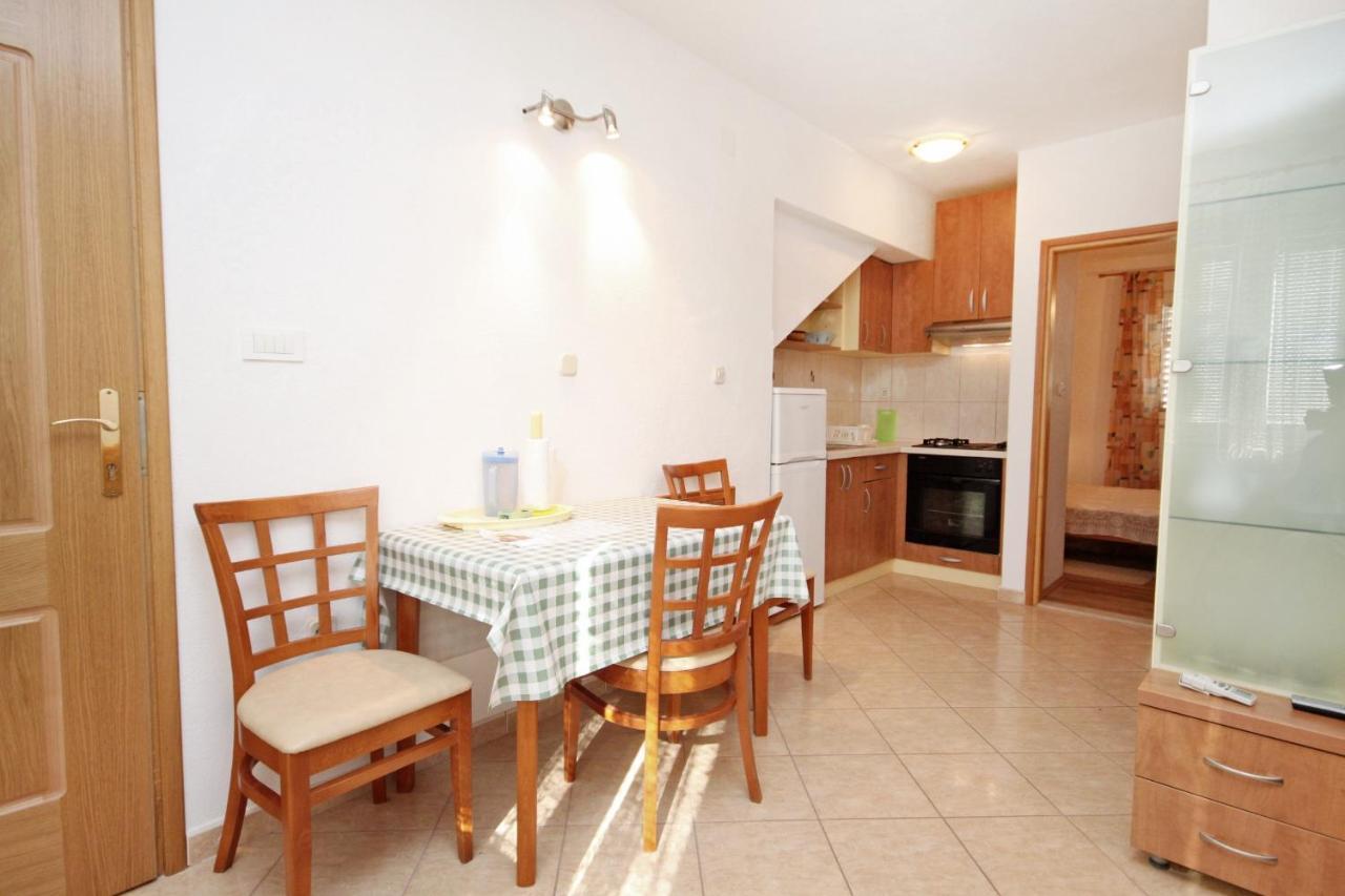 Apartments With A Parking Space Supetar, Brac - 6037 Exterior foto